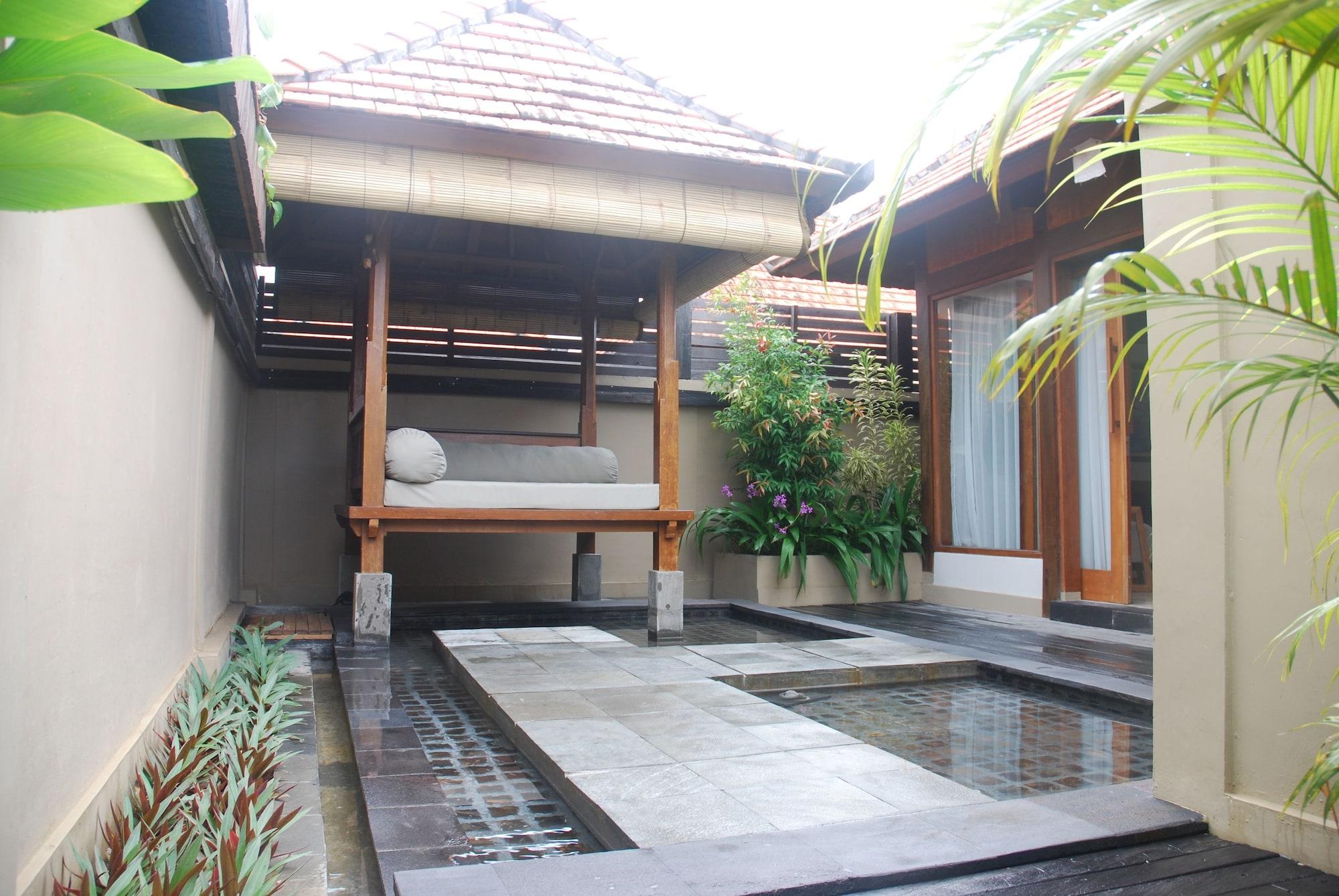 Ubud Village Hotel Exterior foto